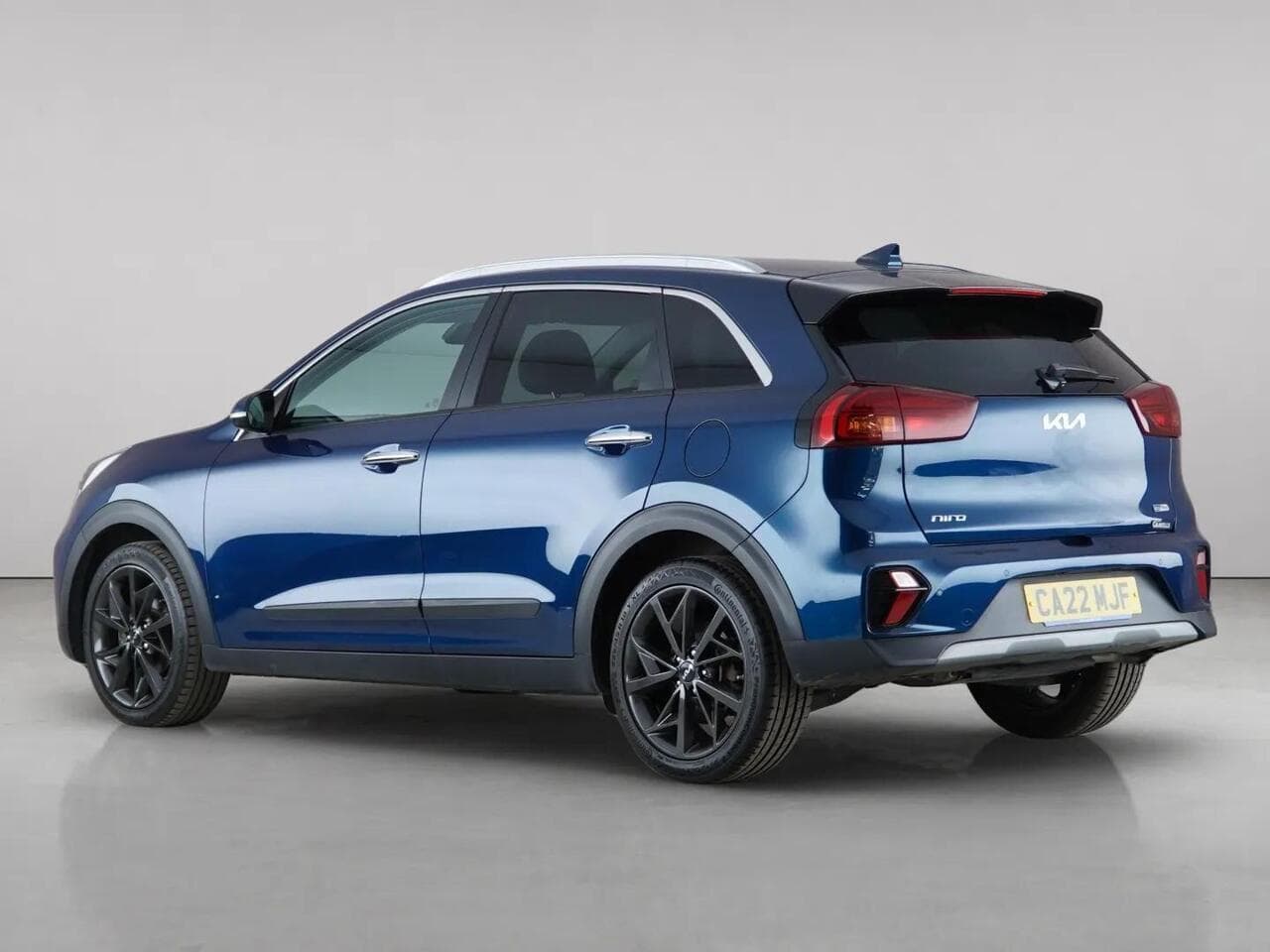 Kia Niro thumbnail Rear Left