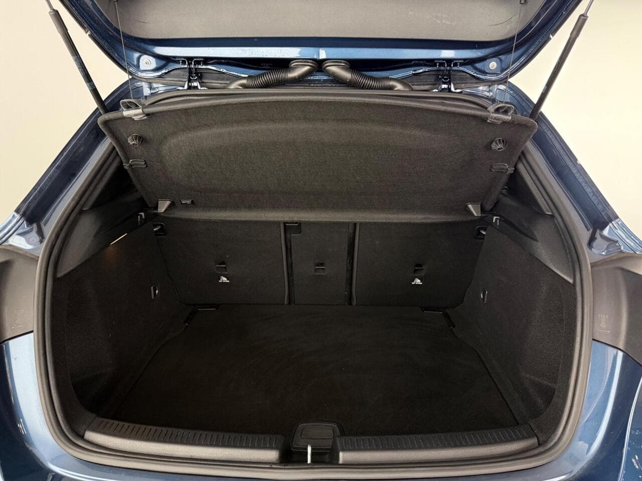 Mercedes-Benz A Class thumbnail Boot