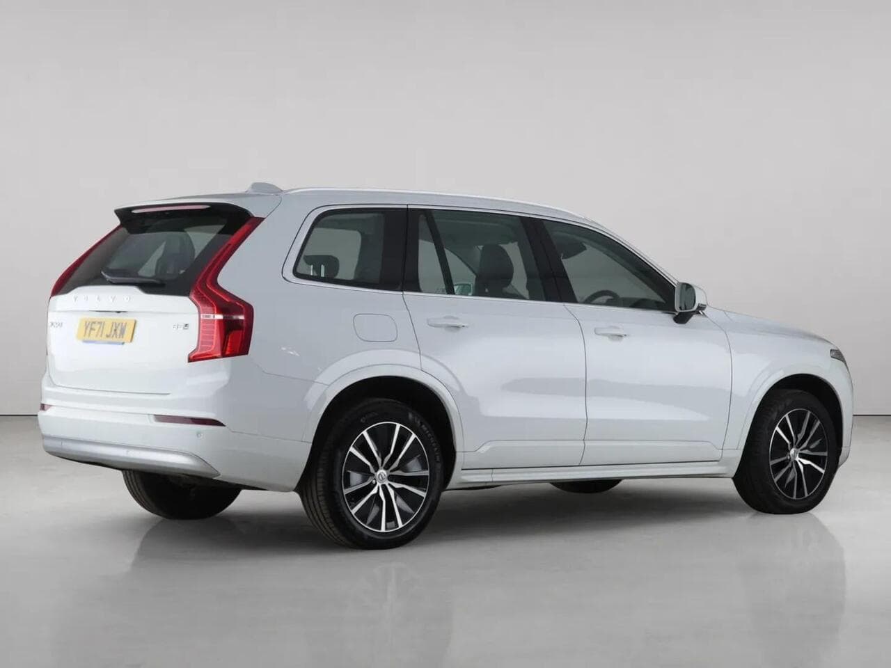 Volvo XC90 thumbnail Rear Right