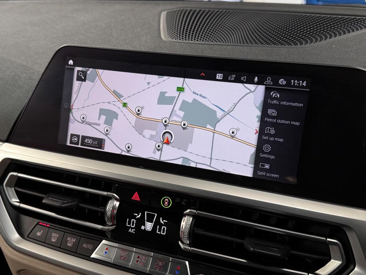 BMW 3 Series thumbnail Infotainment System