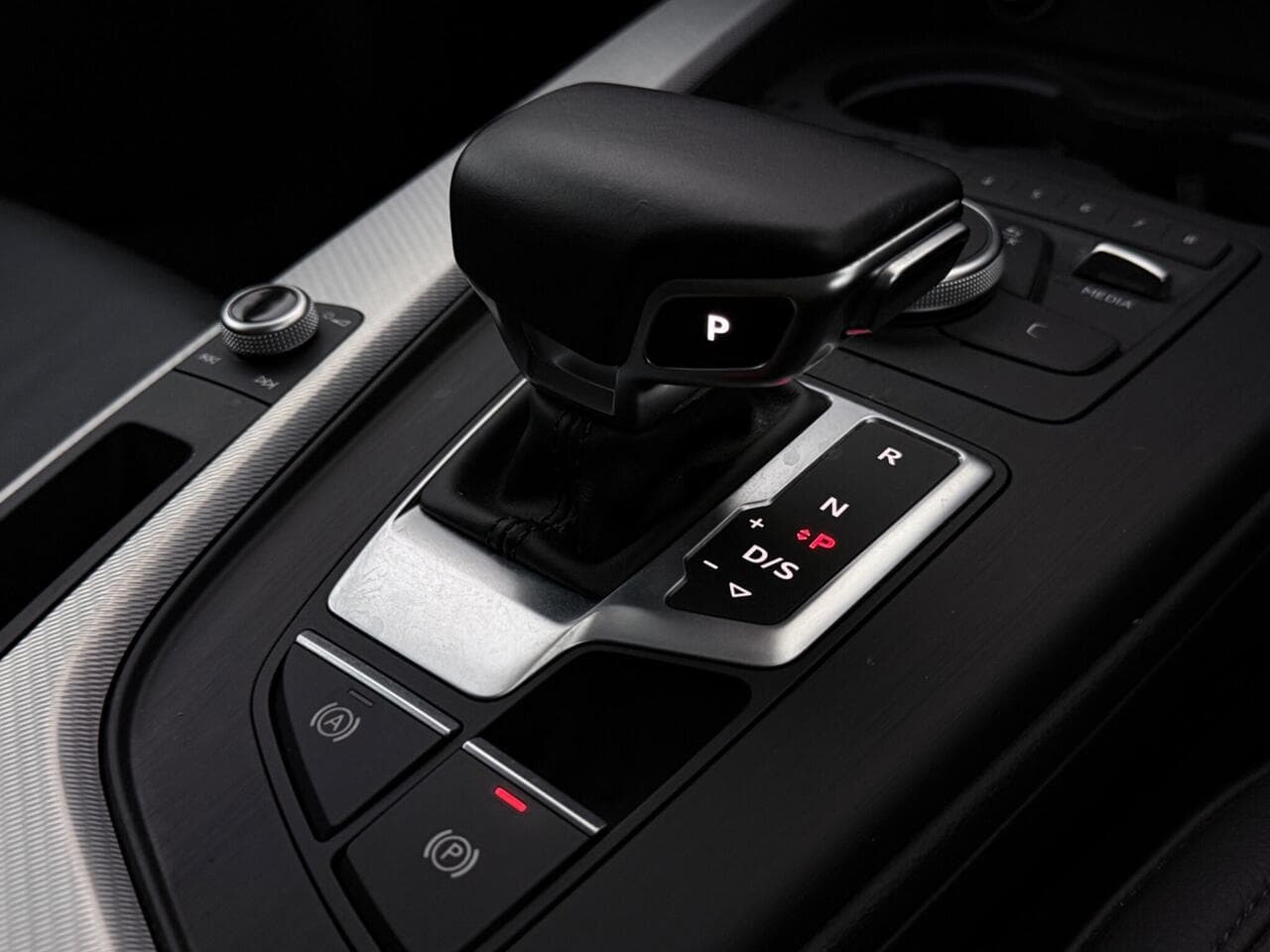Audi A5 thumbnail Interior Front