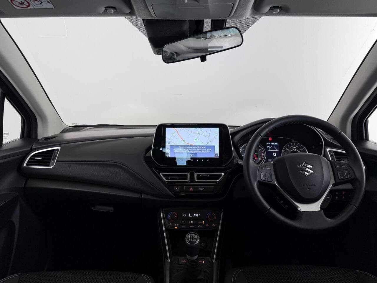 Suzuki S-Cross thumbnail Interior Front