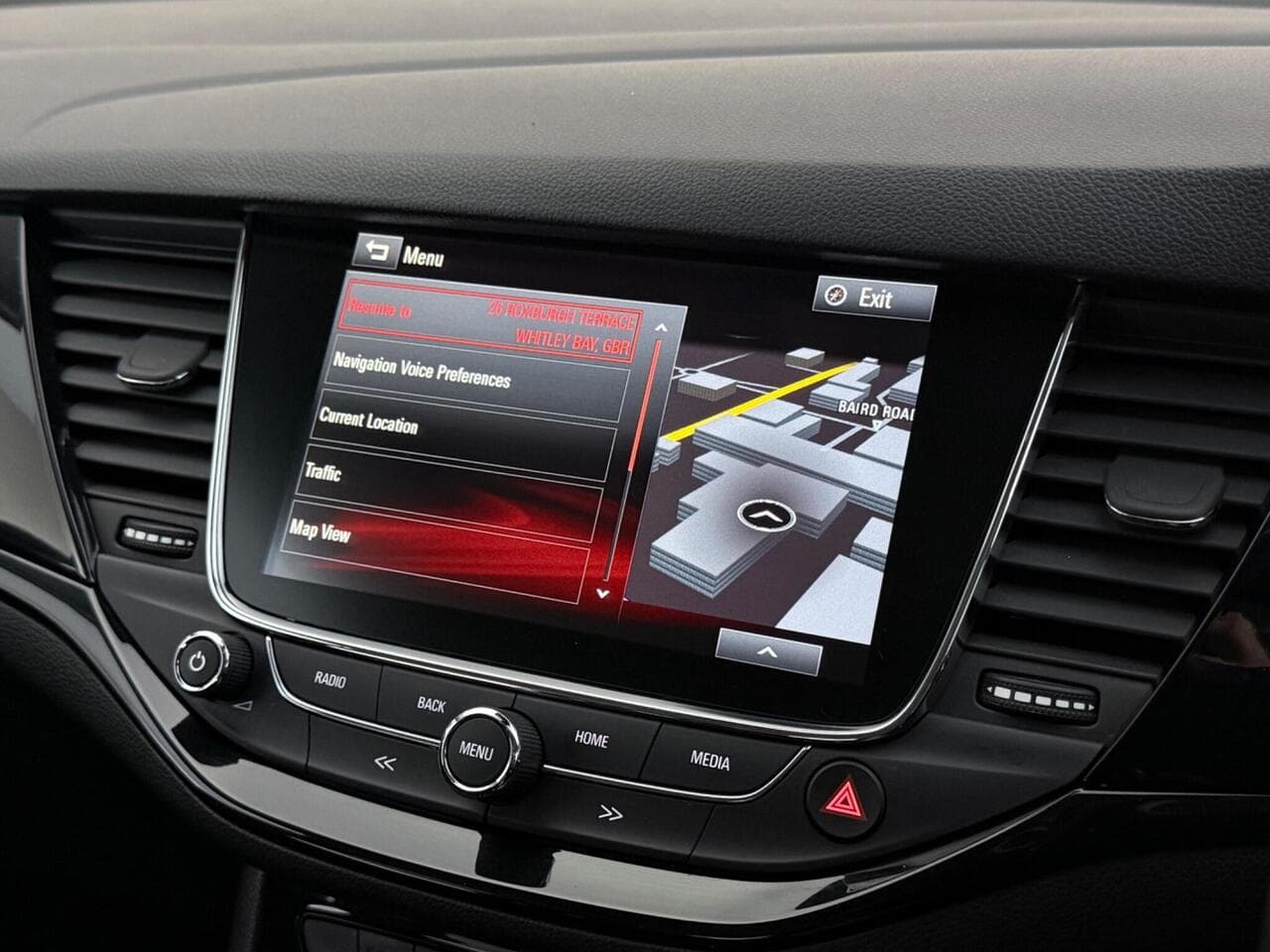 Vauxhall Astra thumbnail Infotainment System