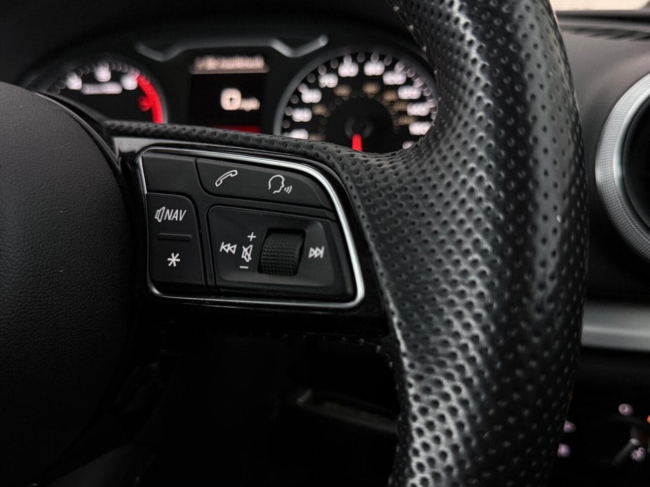 Audi A3 thumbnail Misc Controls