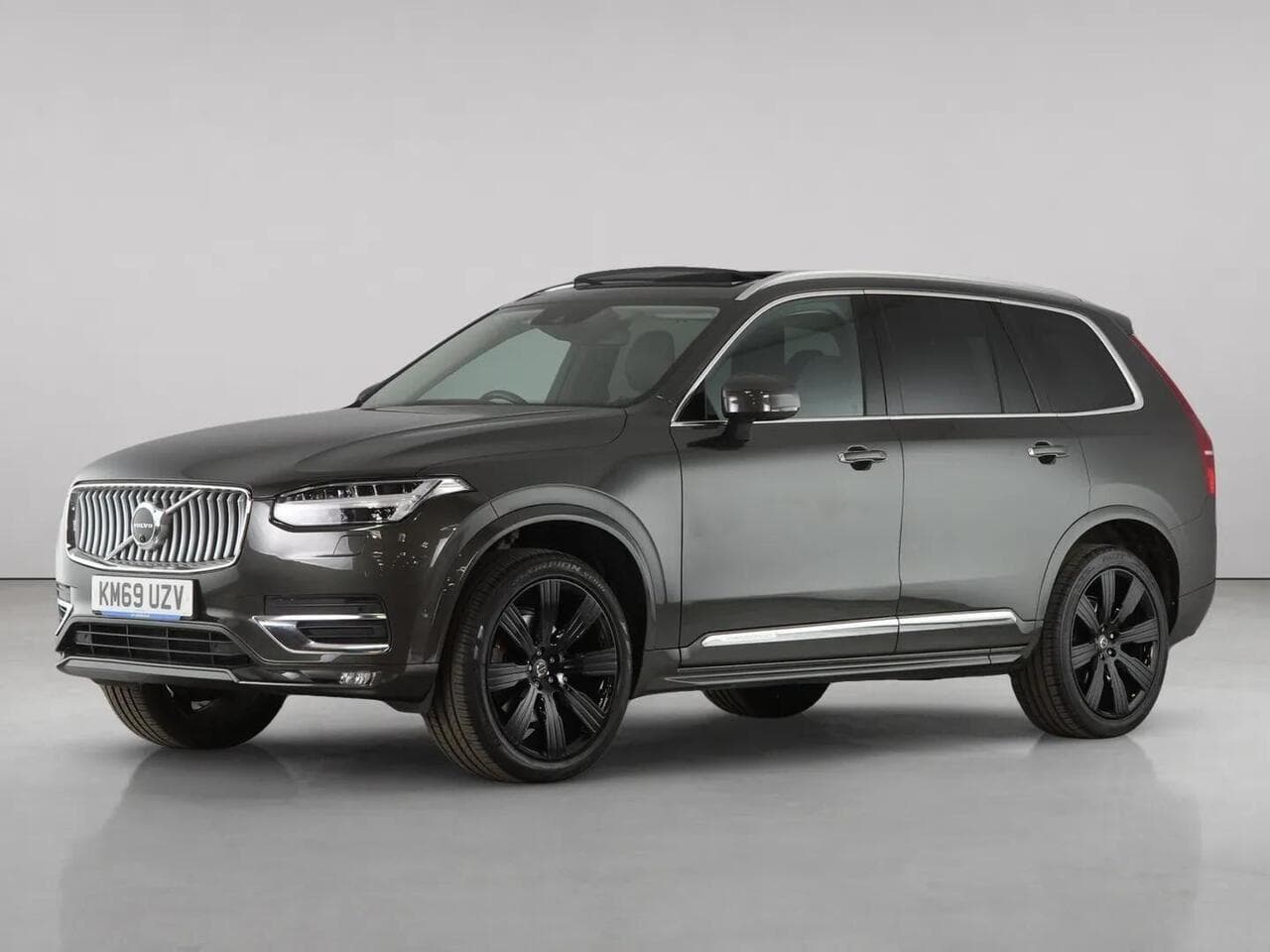 Volvo XC90 thumbnail Front Left