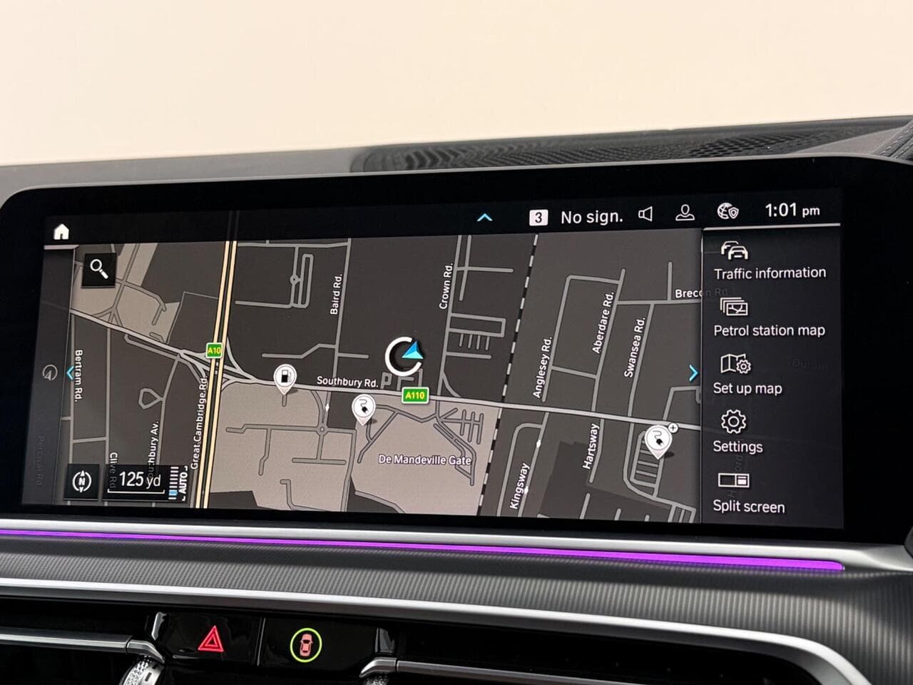 BMW X5 thumbnail Infotainment System