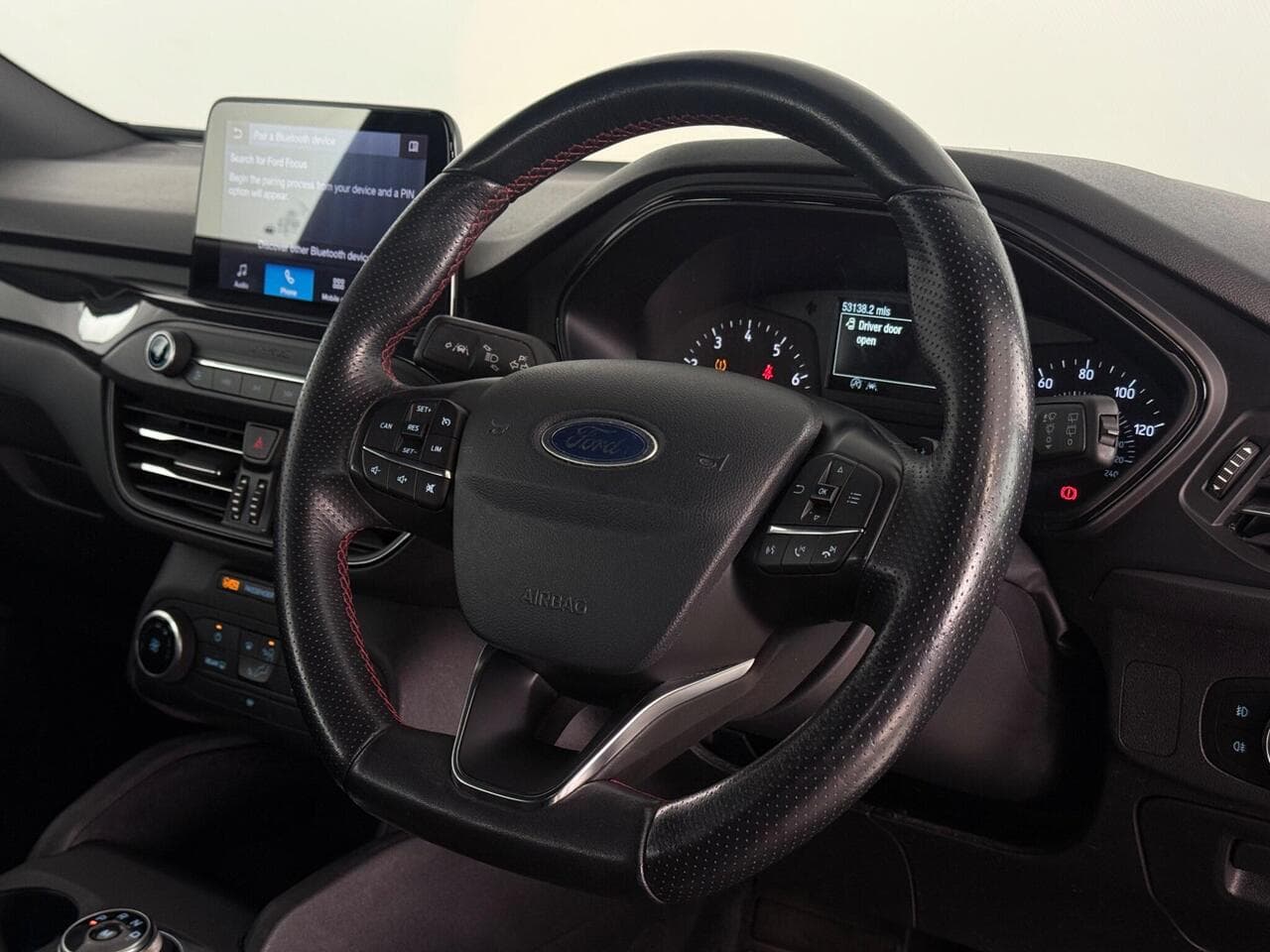 Ford Focus thumbnail Steering Wheel