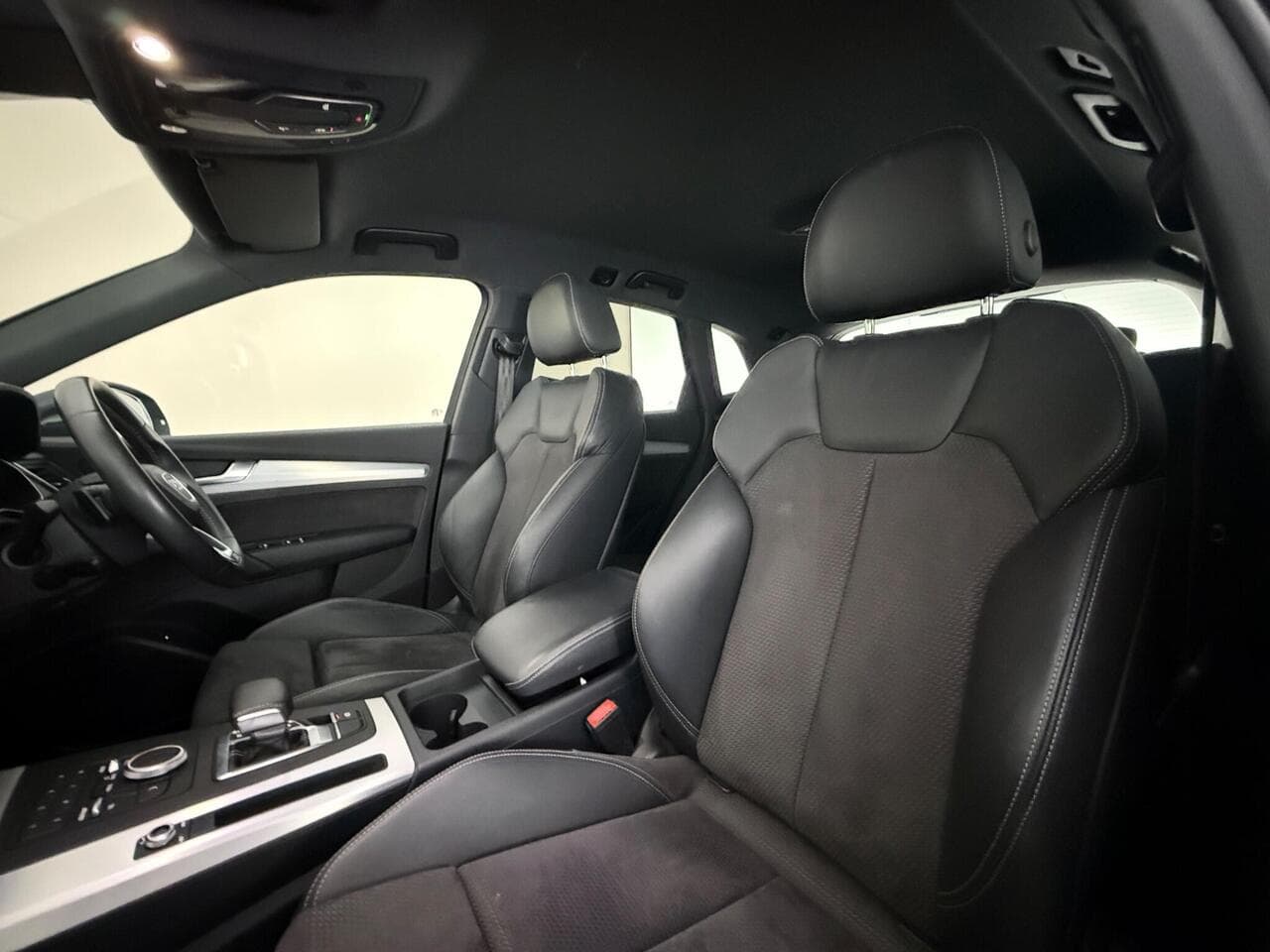 Audi Q5 thumbnail Seat Front Passenger