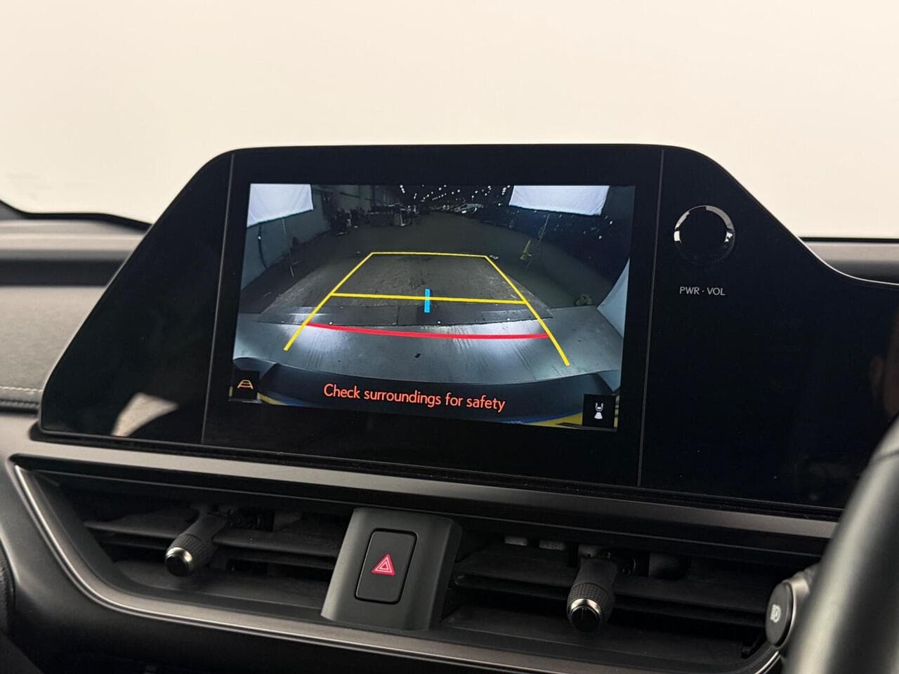 Lexus UX thumbnail Infotainment System