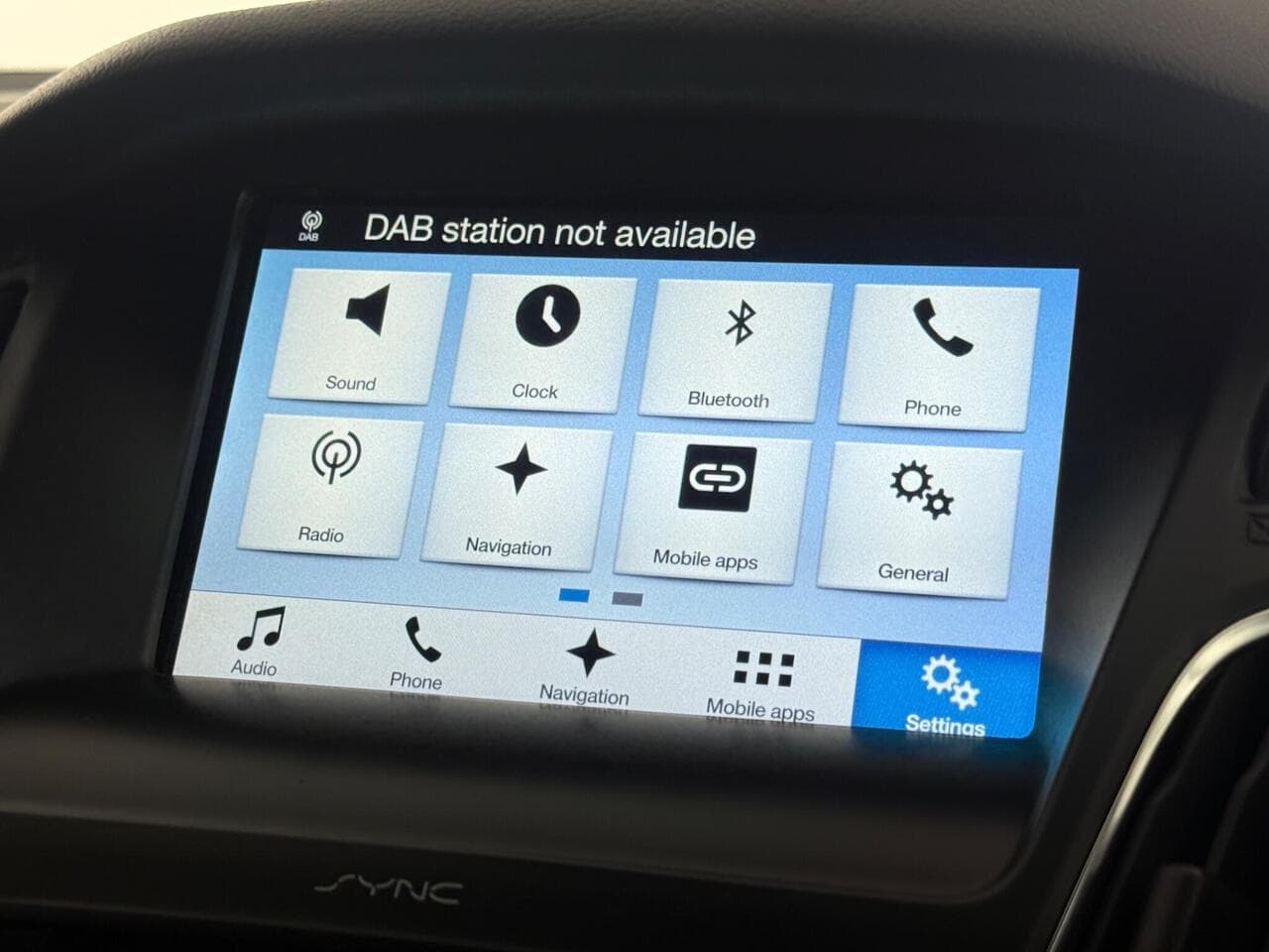 Ford Focus thumbnail Infotainment System