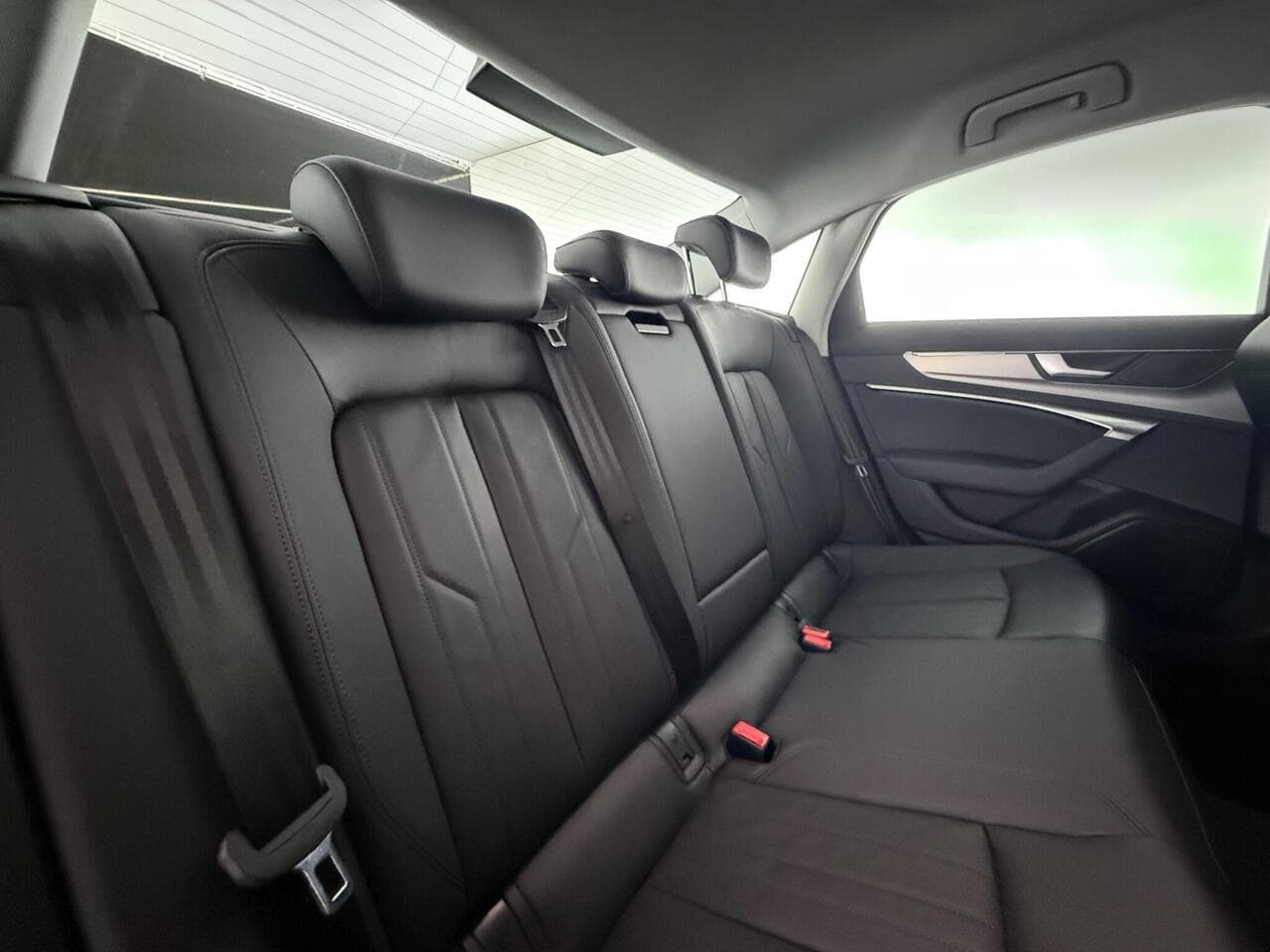 Audi A6 Saloon thumbnail Seats Rear