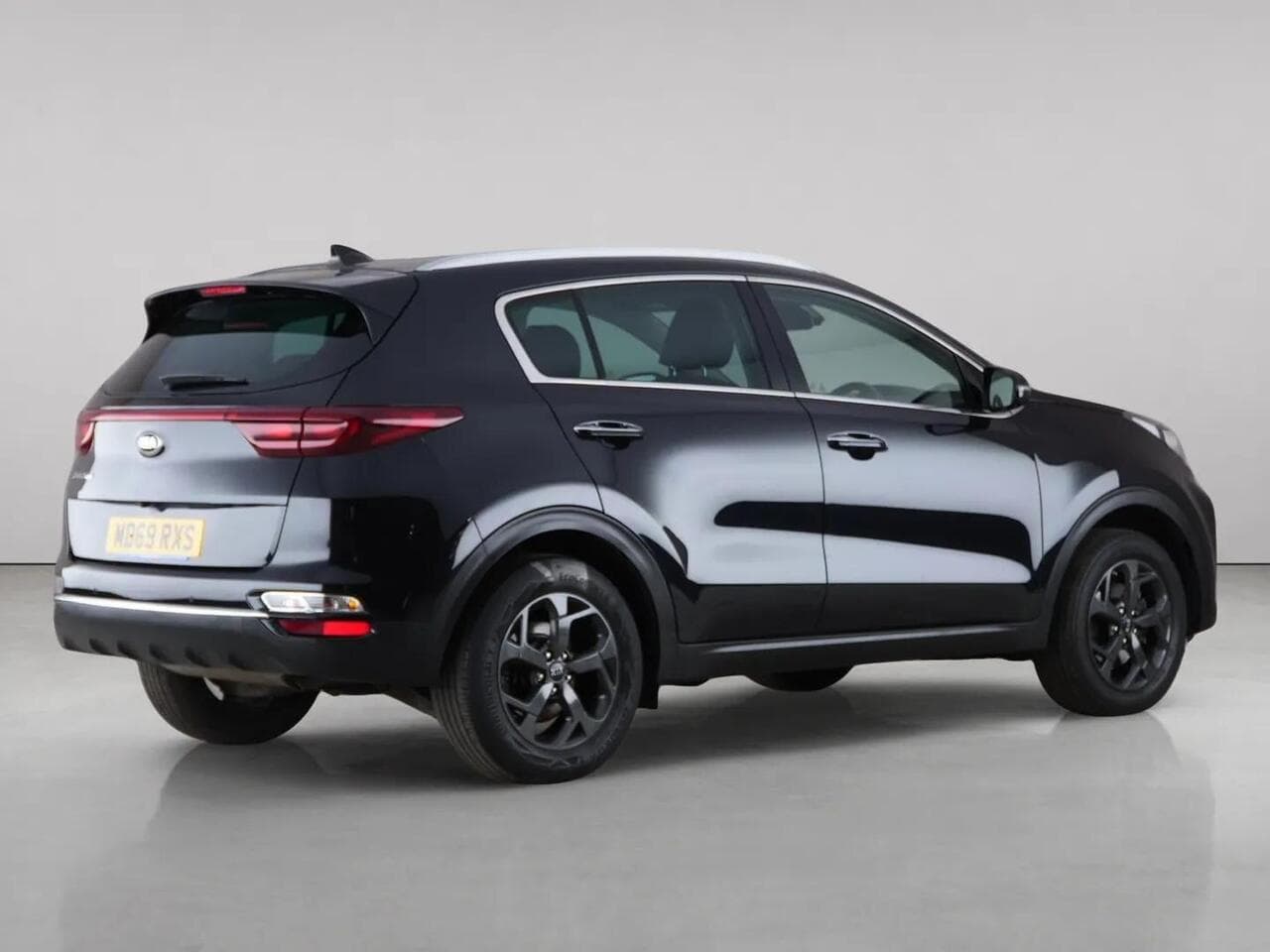 Kia Sportage thumbnail Rear Right
