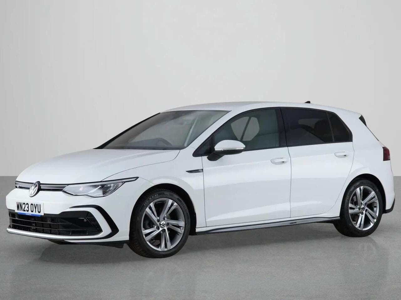 Volkswagen Golf thumbnail Front Left