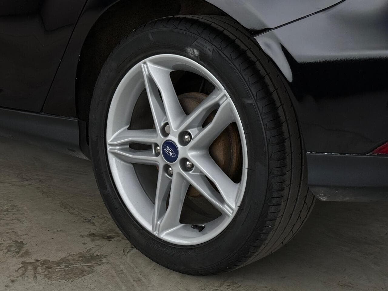 Ford Focus thumbnail Wheel