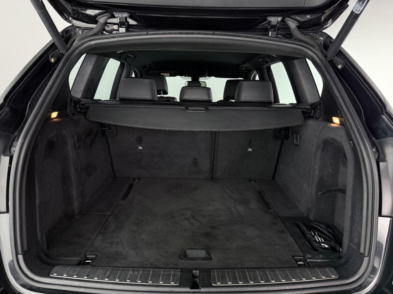 BMW X3 thumbnail Boot