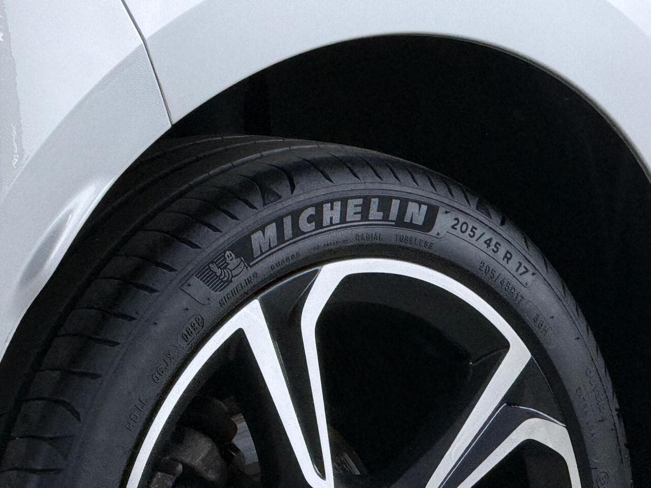 Vauxhall Corsa thumbnail Wheel