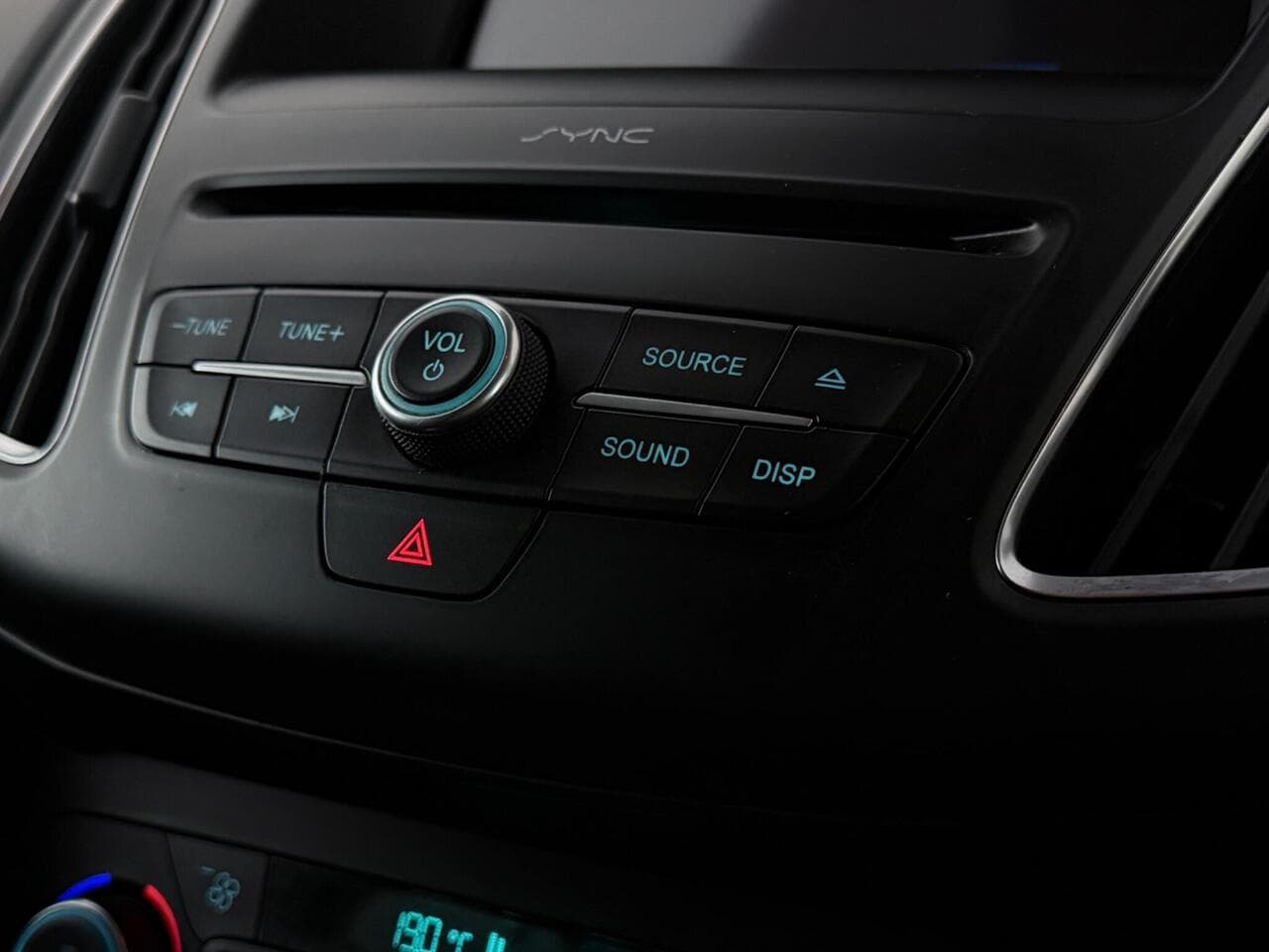 Ford Focus thumbnail Misc Controls