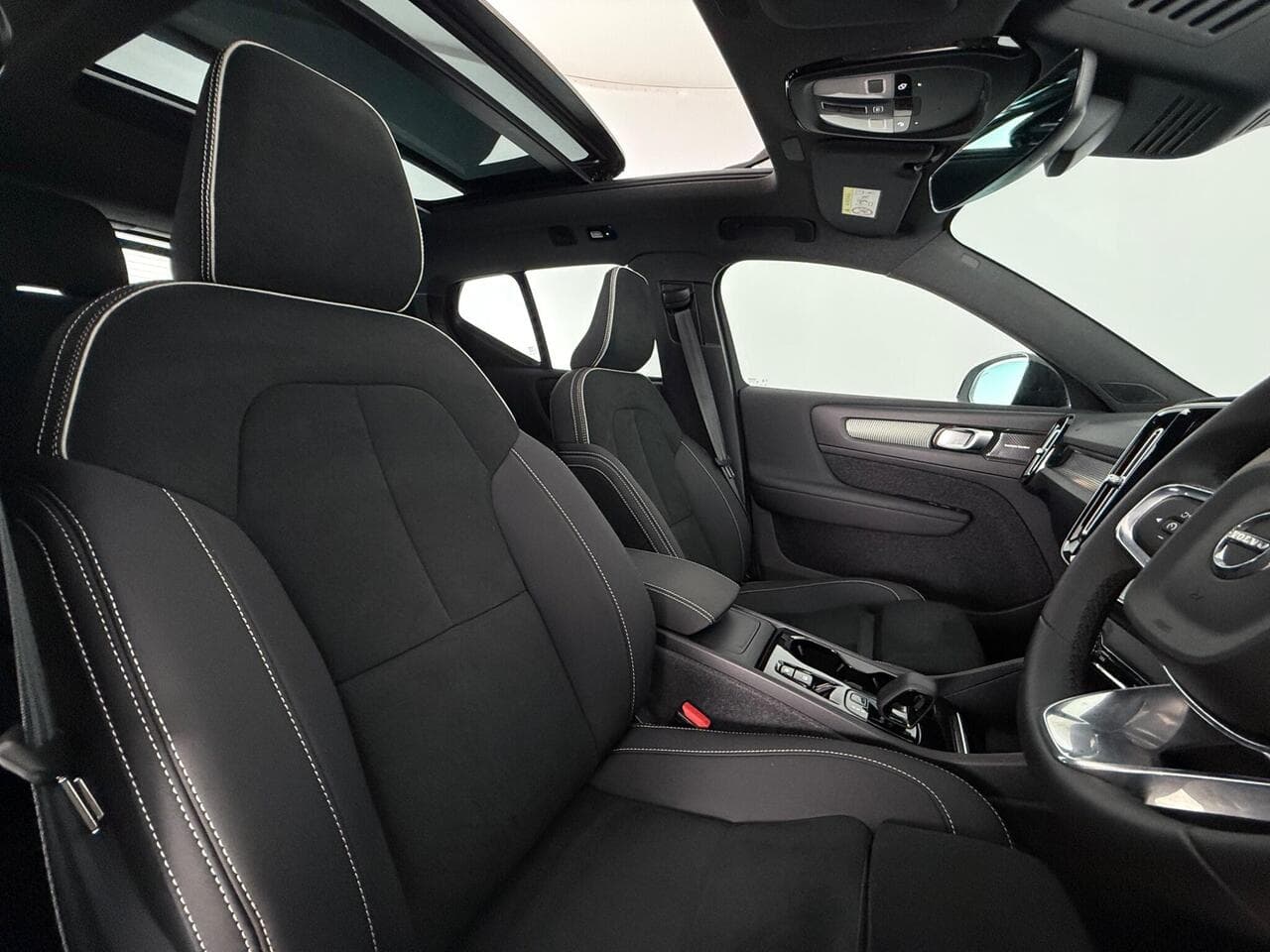 Volvo XC40 thumbnail Seat Driver