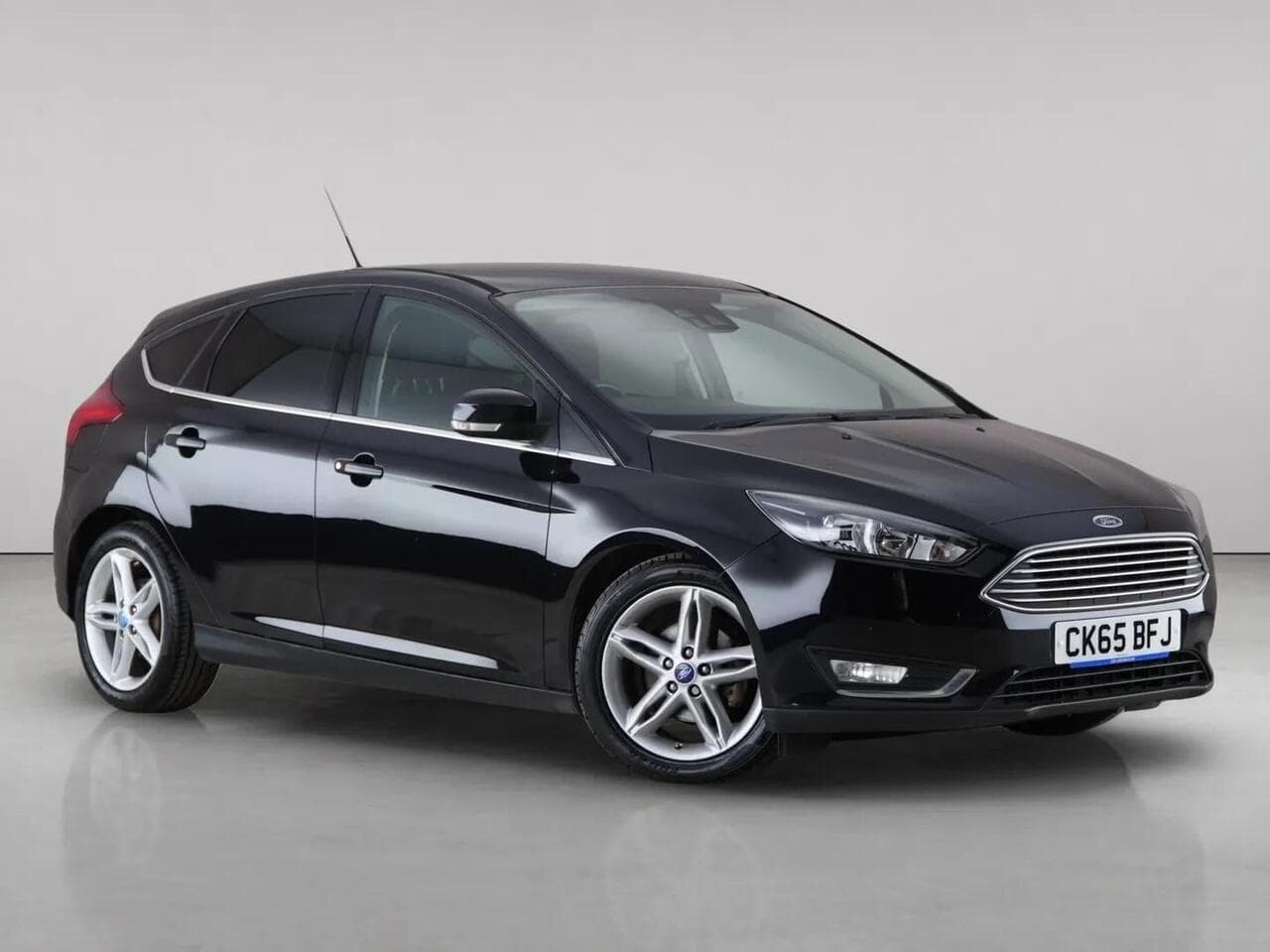 Ford Focus - Ford Focus 1.5 TDCi Titanium Euro 6 (s/s) 5dr