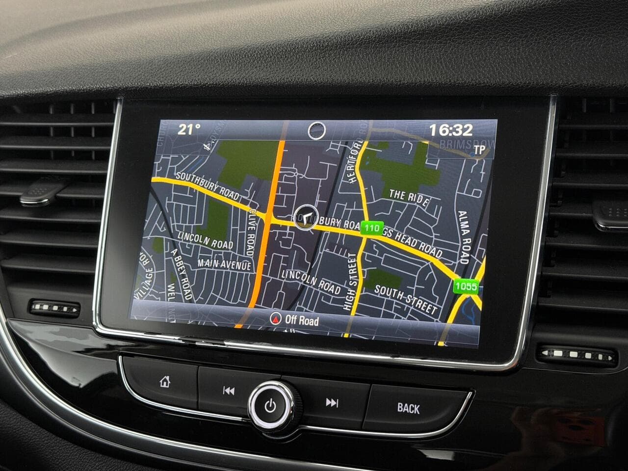 Vauxhall Mokka X thumbnail Infotainment System