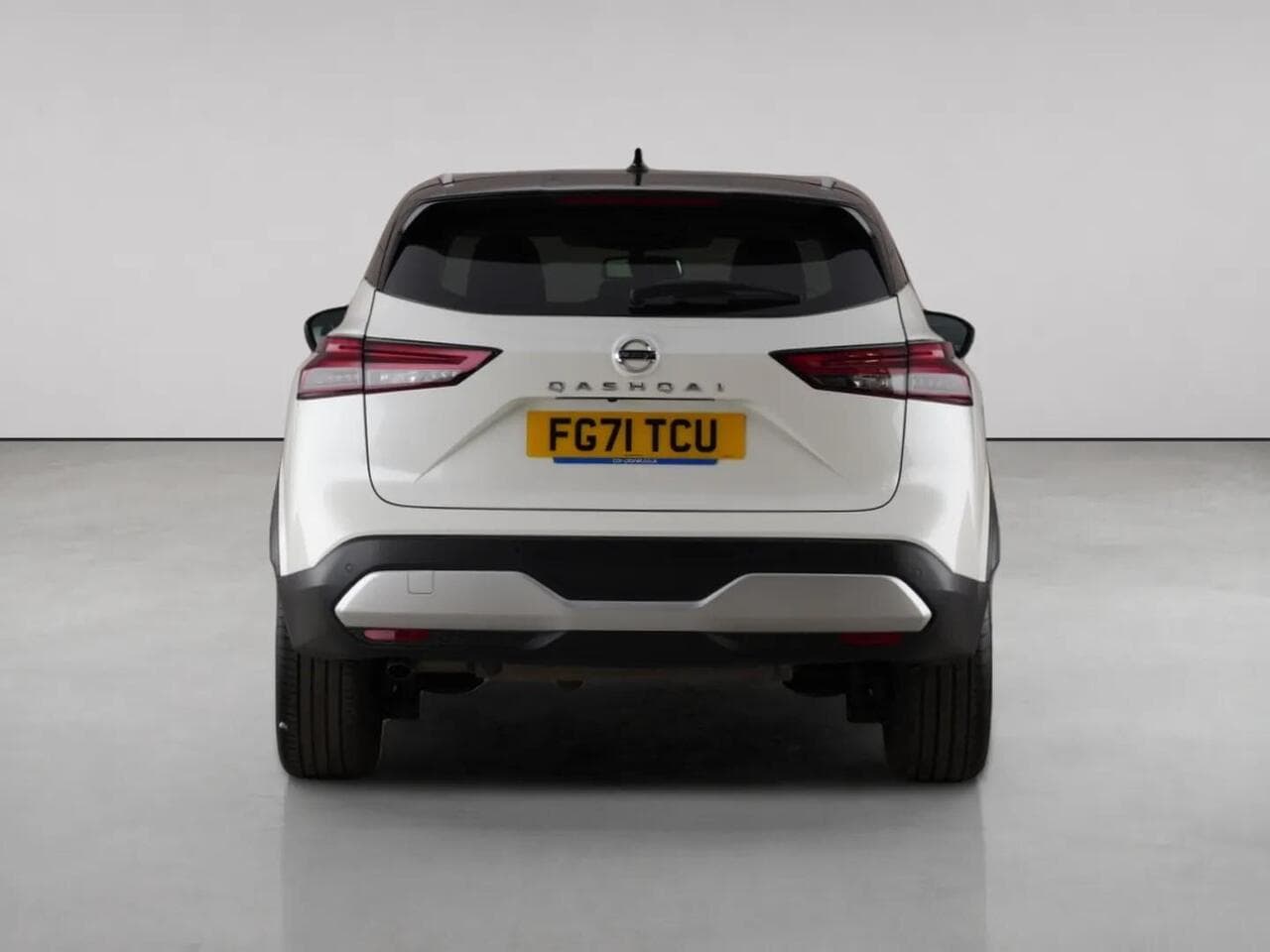 Nissan Qashqai thumbnail Rear