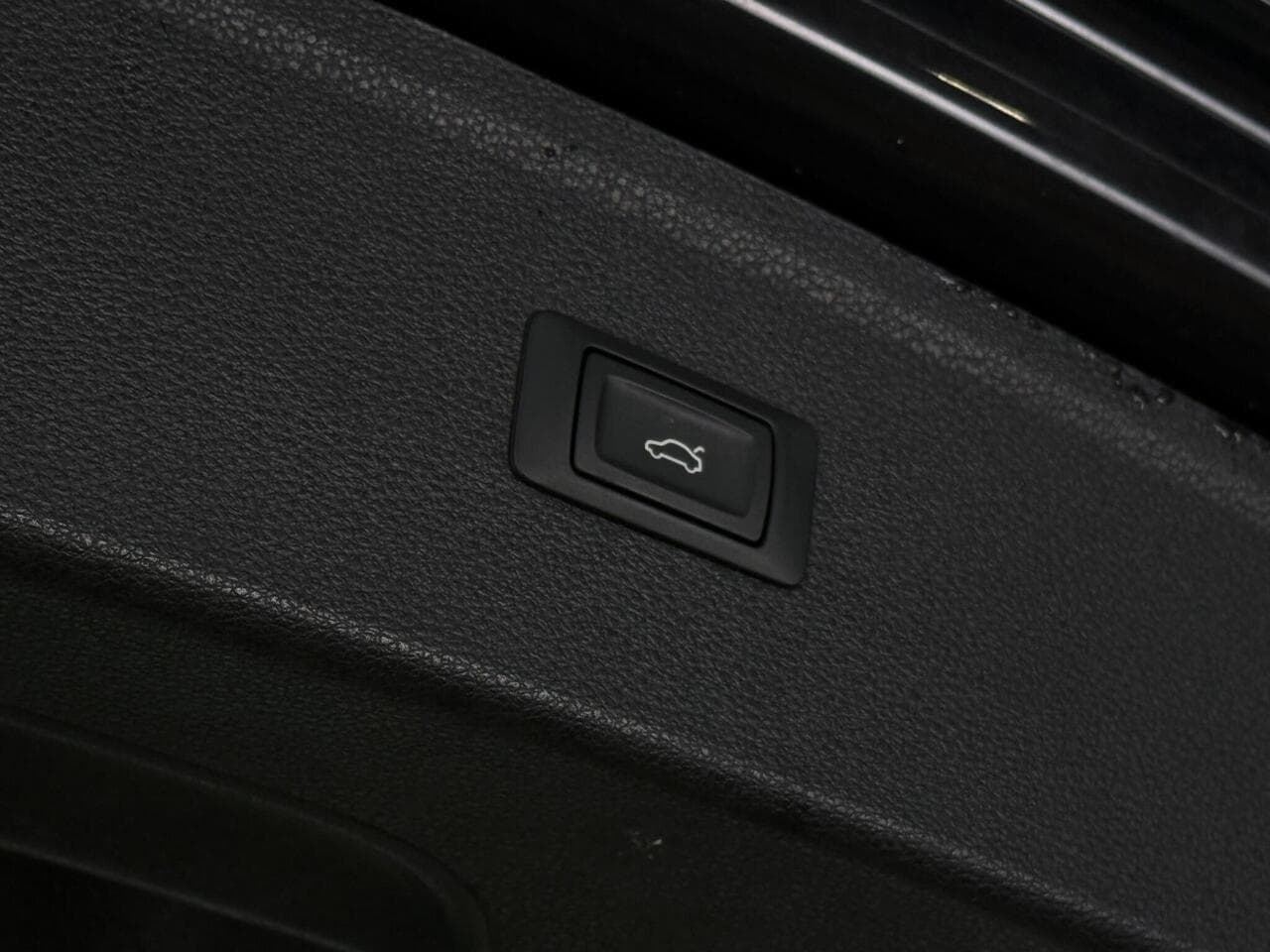 Audi Q5 thumbnail Misc Controls