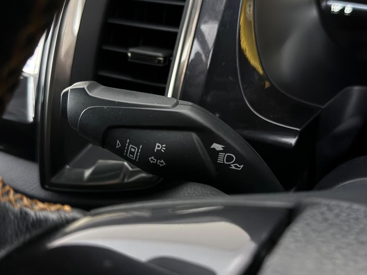 Ford Ranger thumbnail Misc Controls