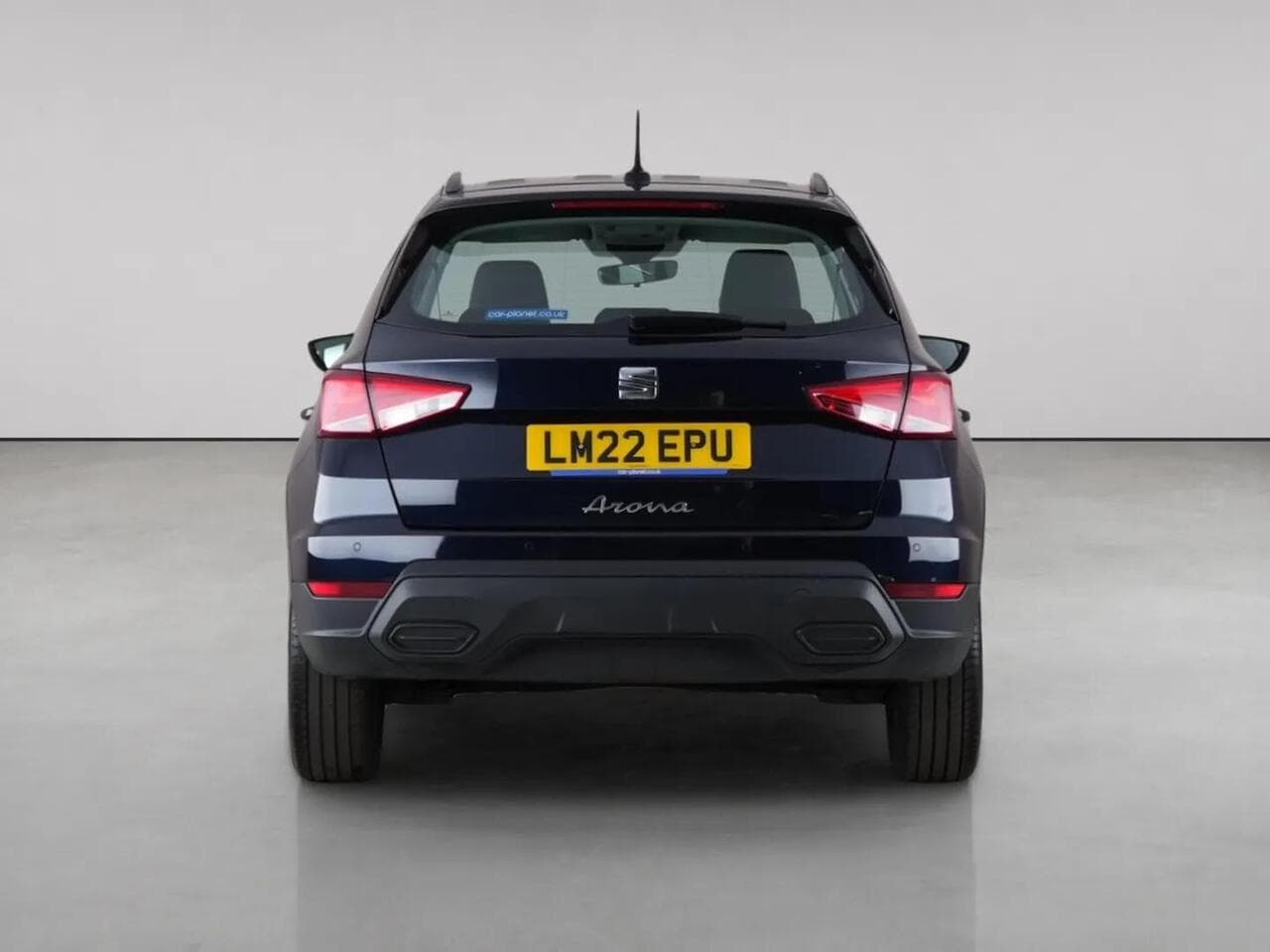 SEAT Arona thumbnail Rear