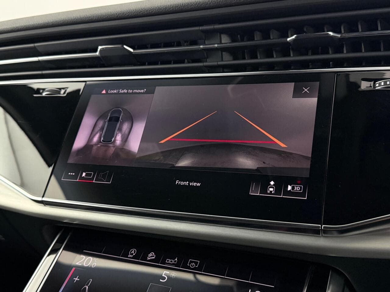 Audi Q7 thumbnail Infotainment System