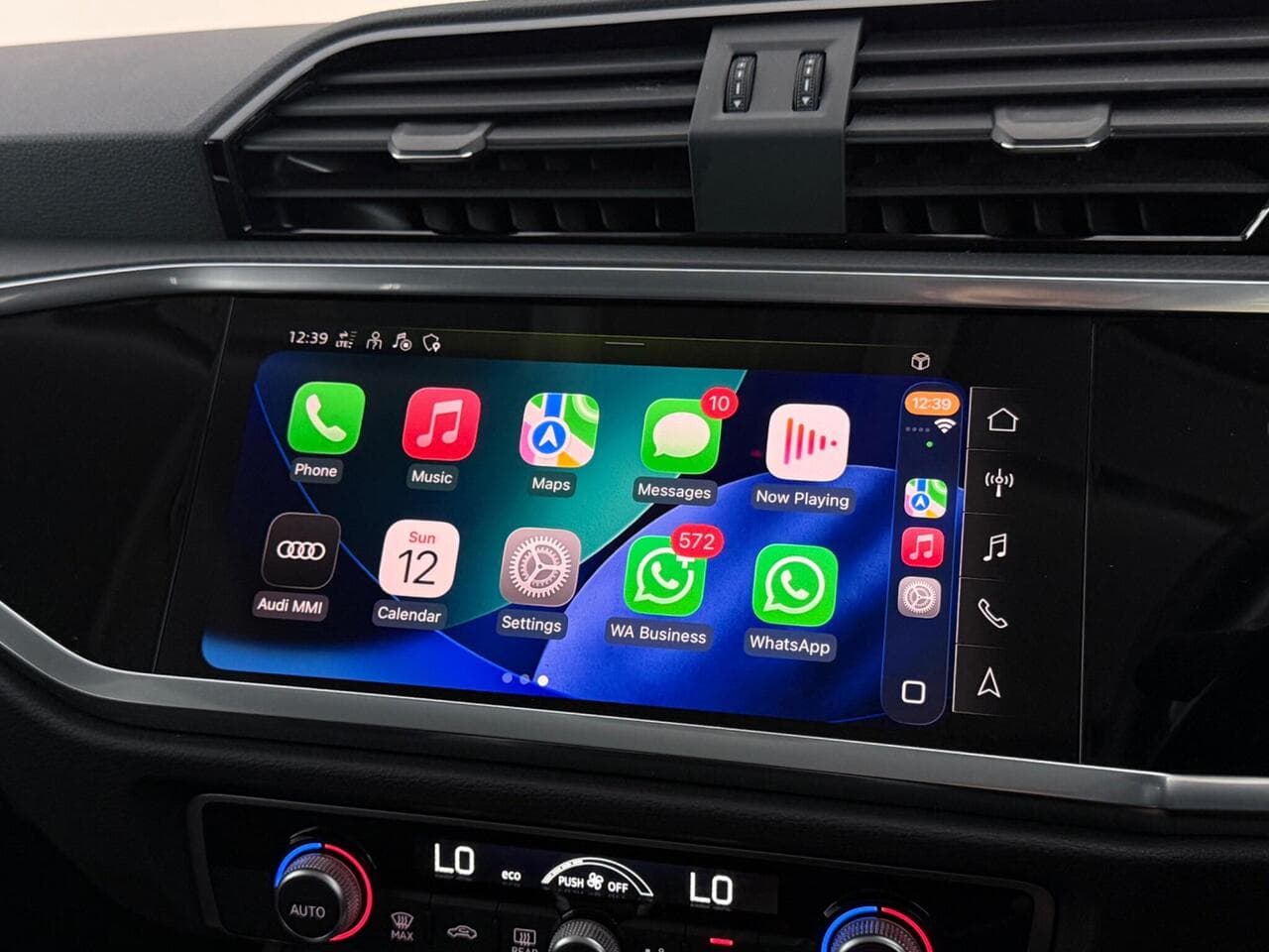 Audi Q3 thumbnail Infotainment System