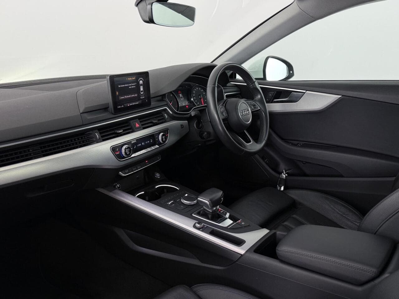 Audi A5 thumbnail Interior Front