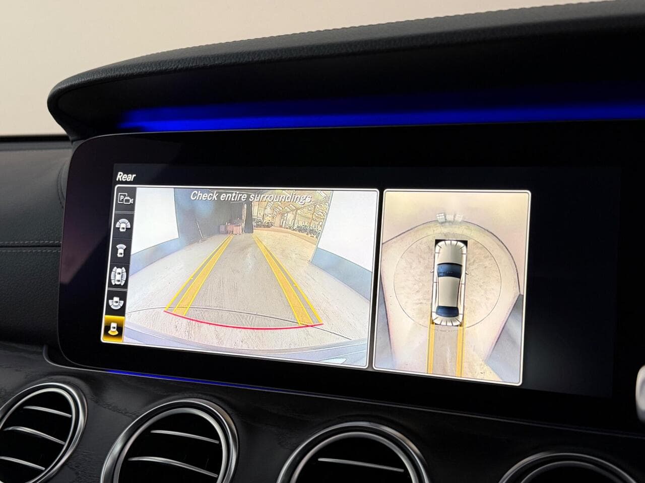 Mercedes-Benz E Class thumbnail Infotainment System