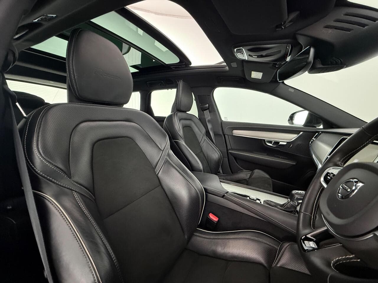 Volvo V90 thumbnail Seat Driver