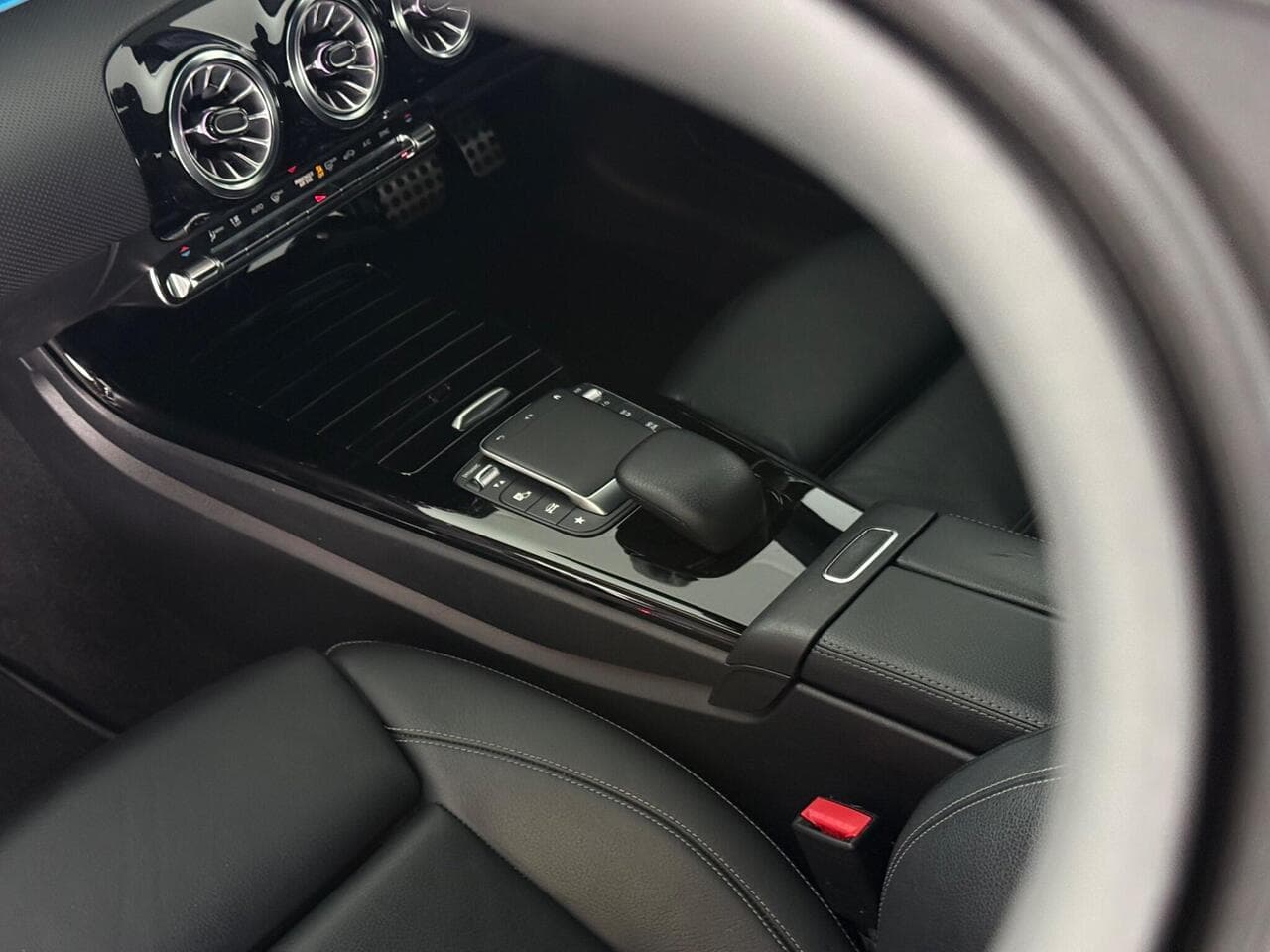 Mercedes-Benz CLA thumbnail Inconclusive