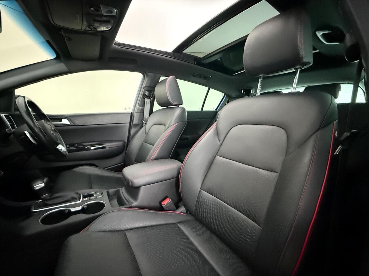 Kia Sportage thumbnail Seat Front Passenger