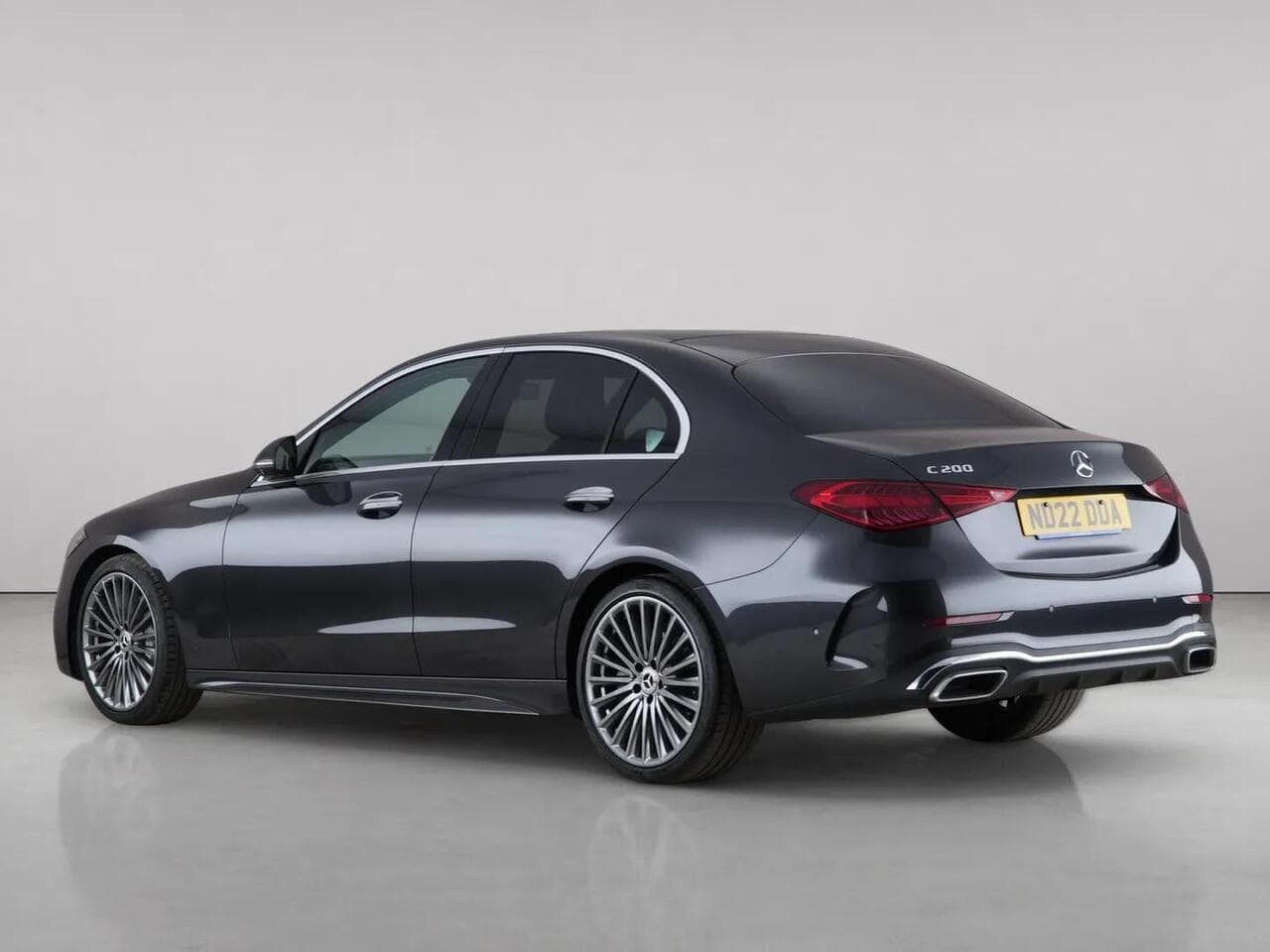 Mercedes-Benz C Class thumbnail Rear Left