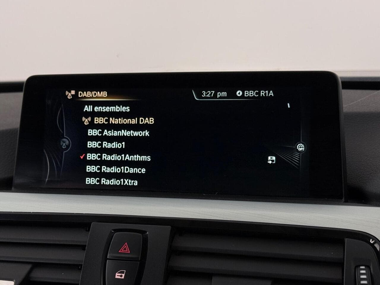 BMW 4 Series Gran Coupe thumbnail Infotainment System