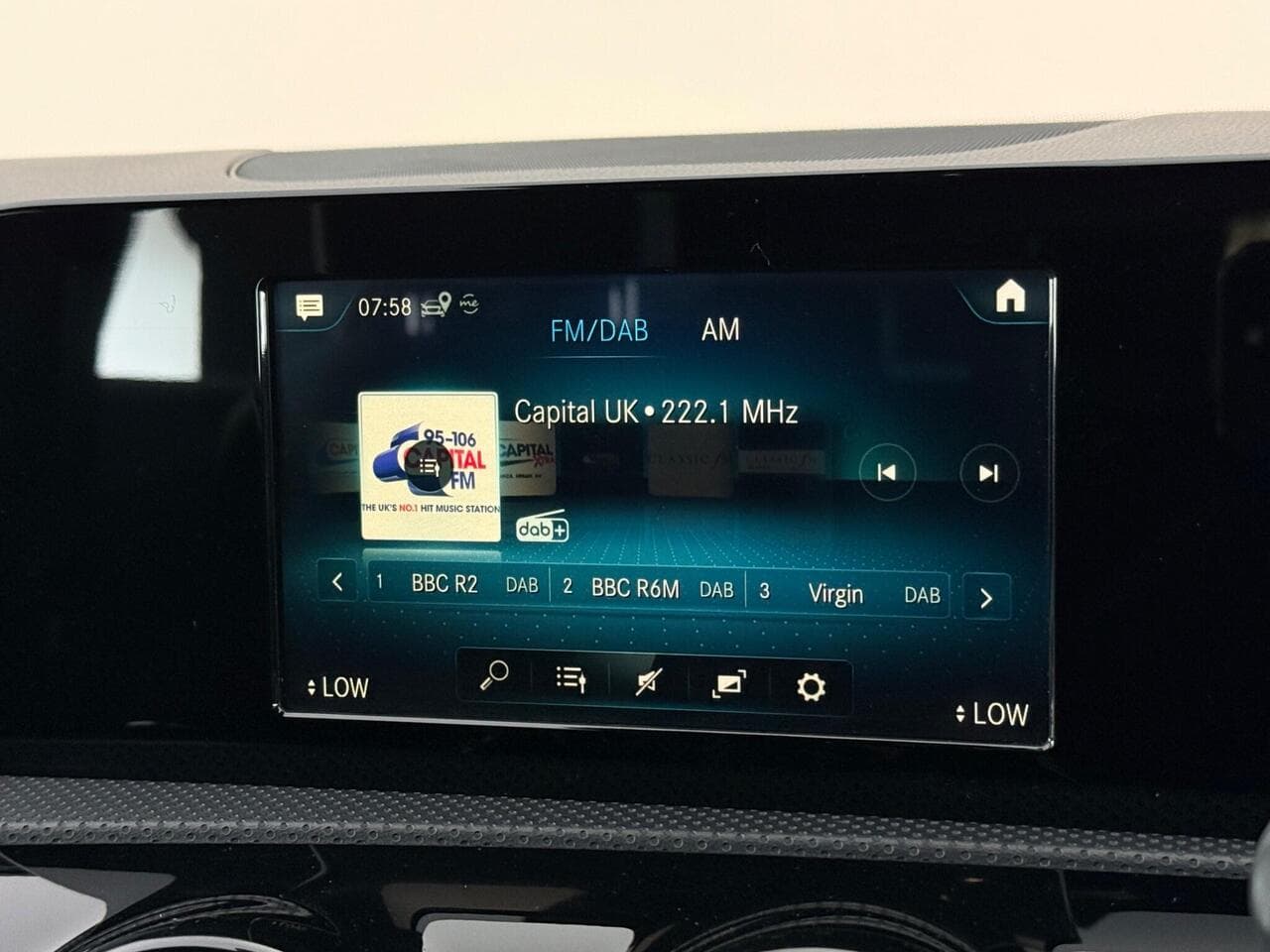 Mercedes-Benz A Class thumbnail Infotainment System