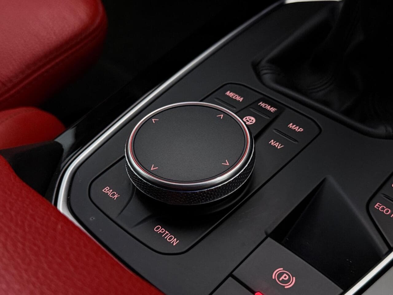 BMW 2 Series Gran Coupe thumbnail Misc Controls
