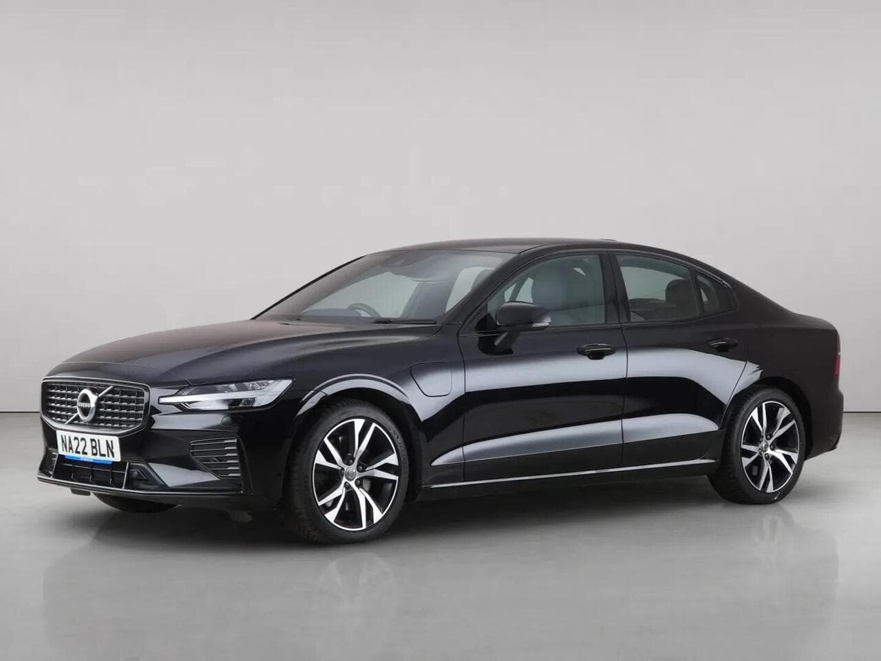 Volvo S60 thumbnail Front Left