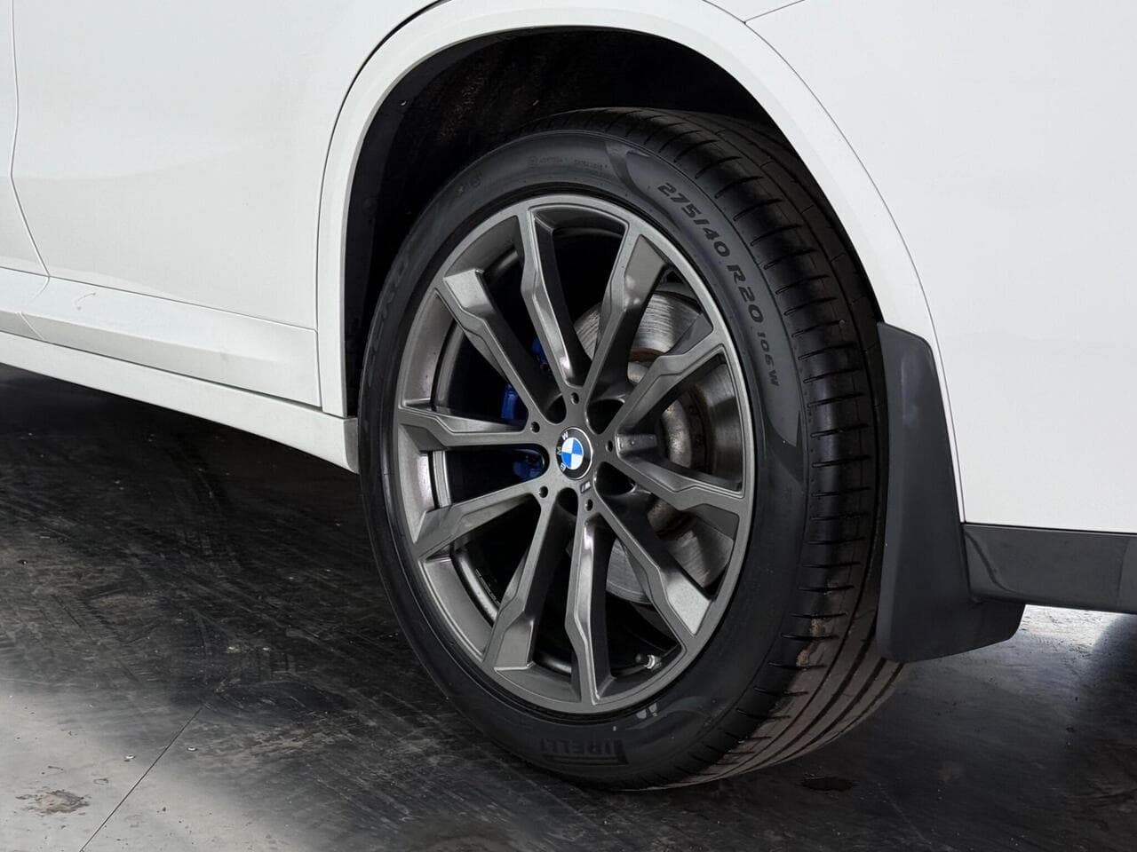 BMW X4 thumbnail Wheel
