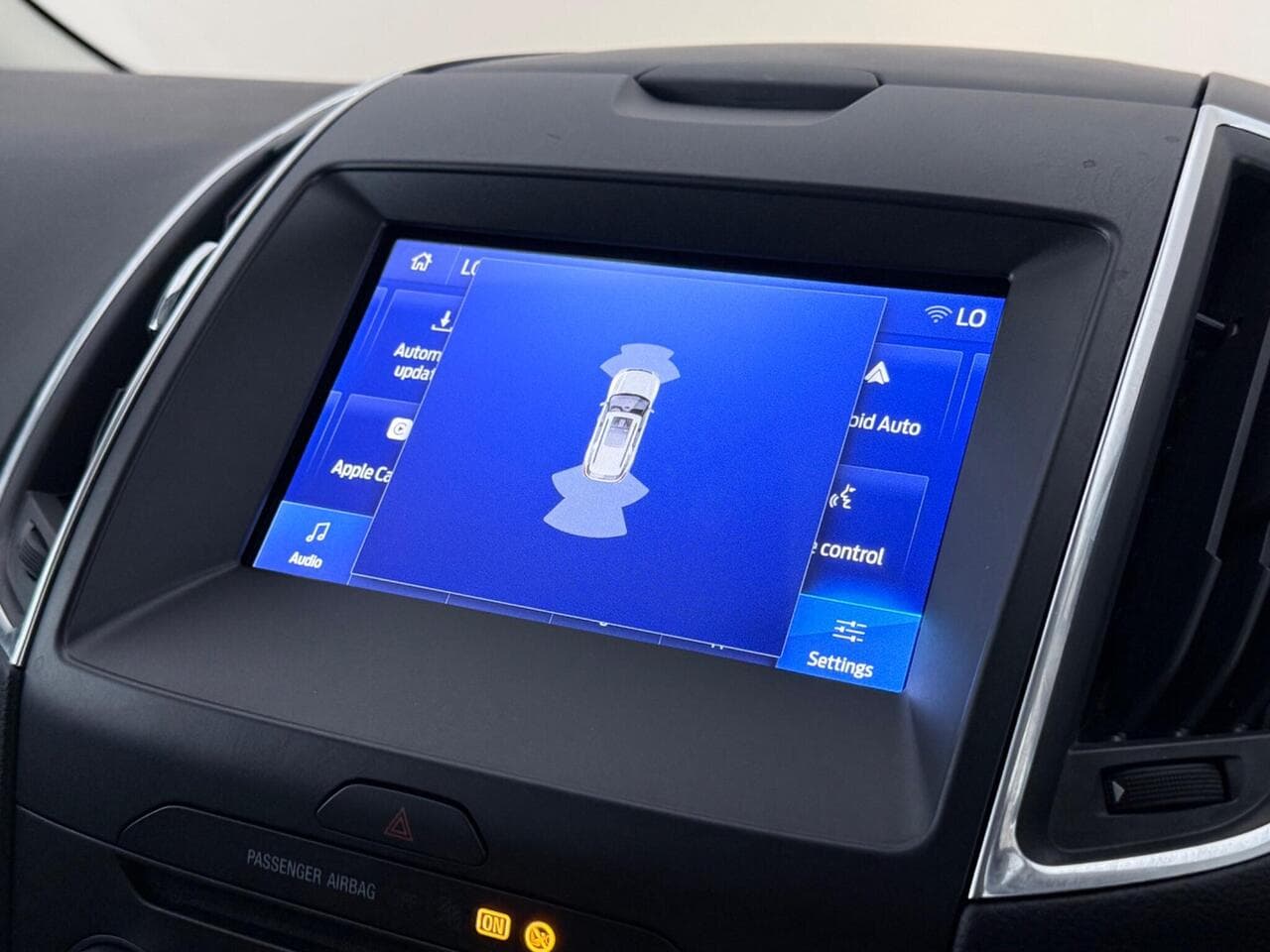 Ford Galaxy thumbnail Infotainment System