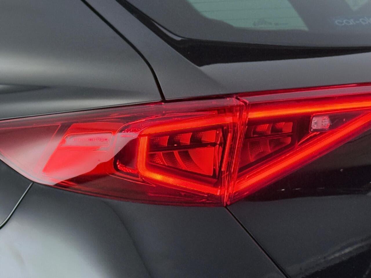 CUPRA Formentor thumbnail Lights Rear