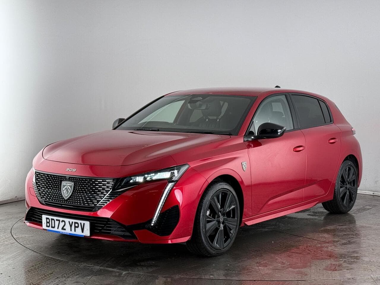 Peugeot 308 thumbnail Front Left