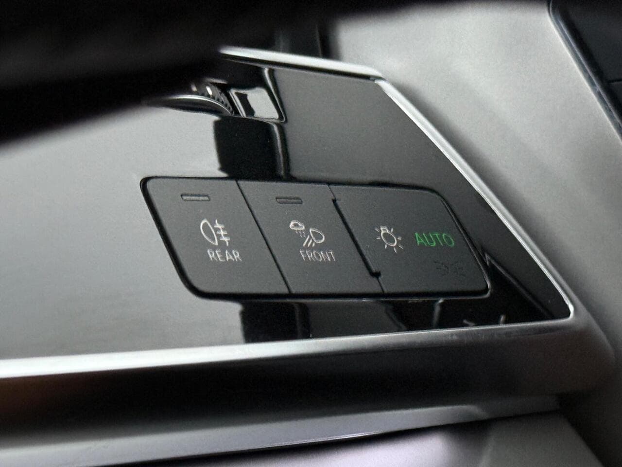 Audi Q7 thumbnail Misc Controls