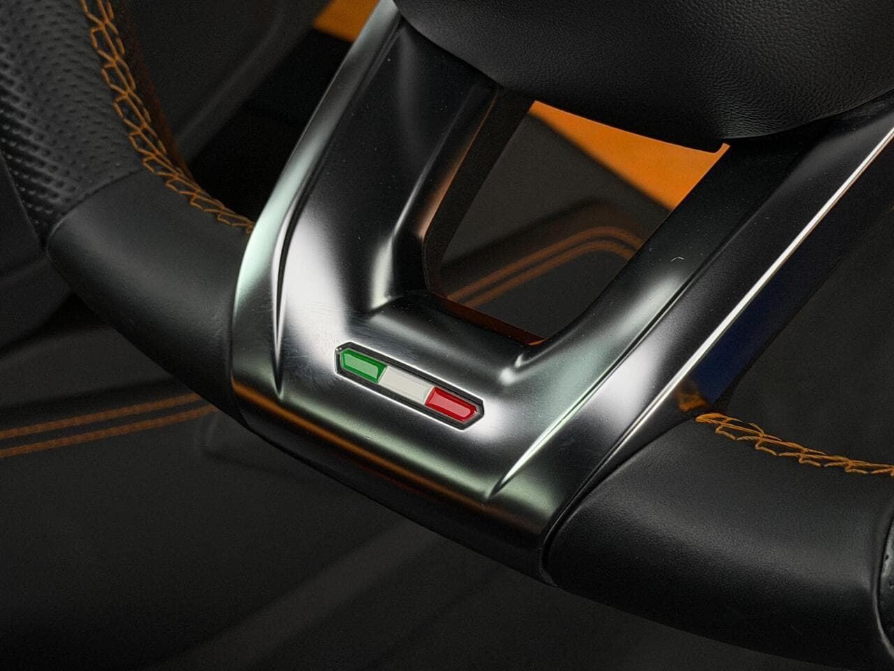 Lamborghini Urus thumbnail Inconclusive