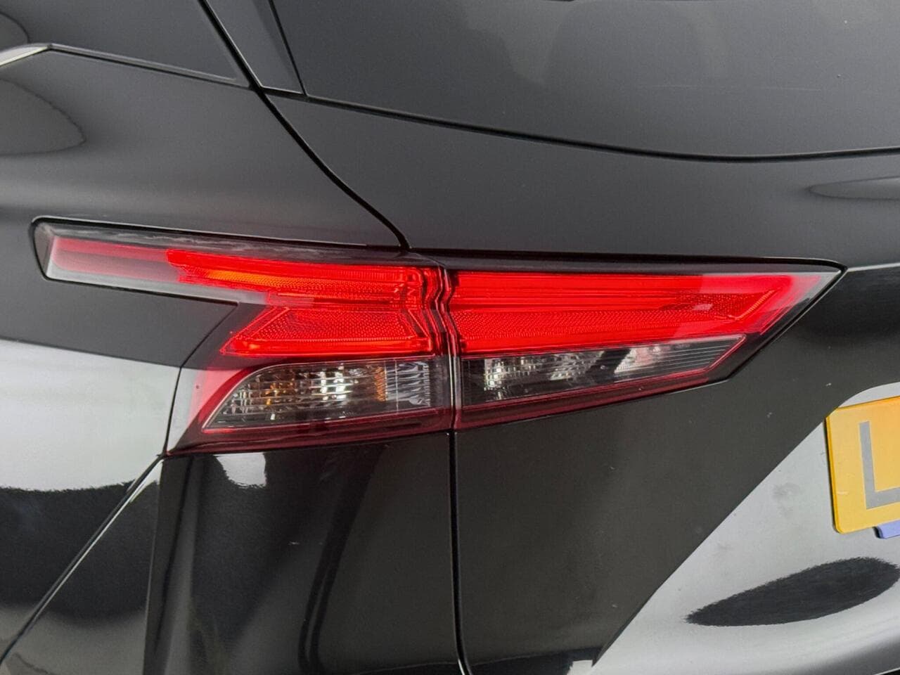 Nissan Qashqai thumbnail Lights Rear
