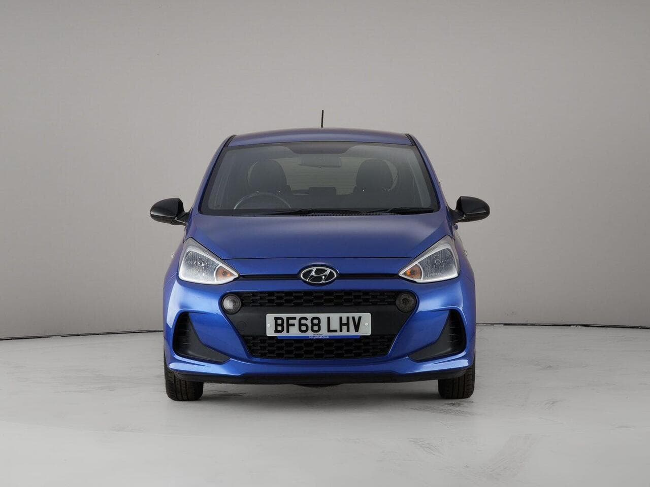 Hyundai i10 thumbnail Front