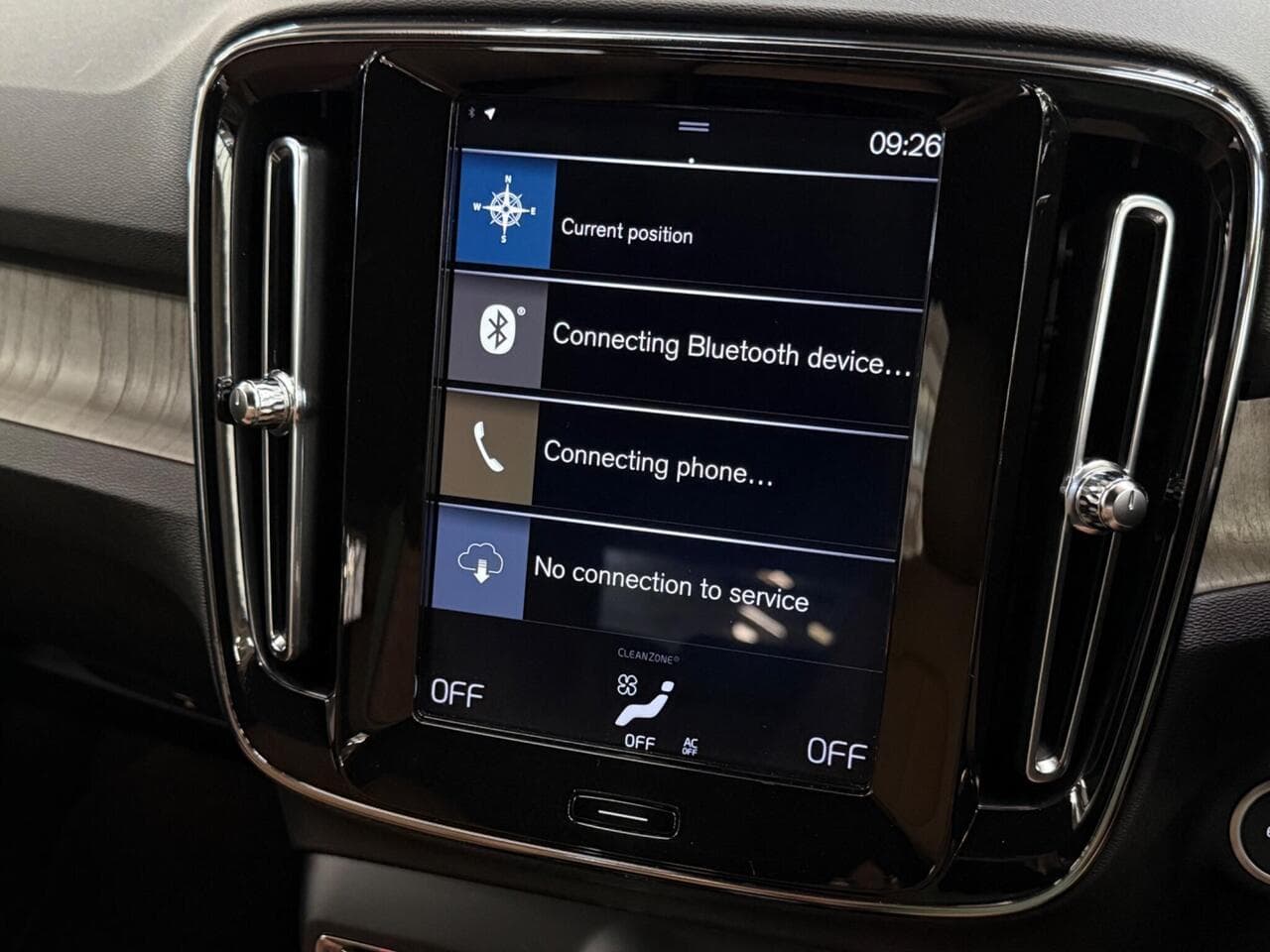 Volvo XC40 thumbnail Infotainment System