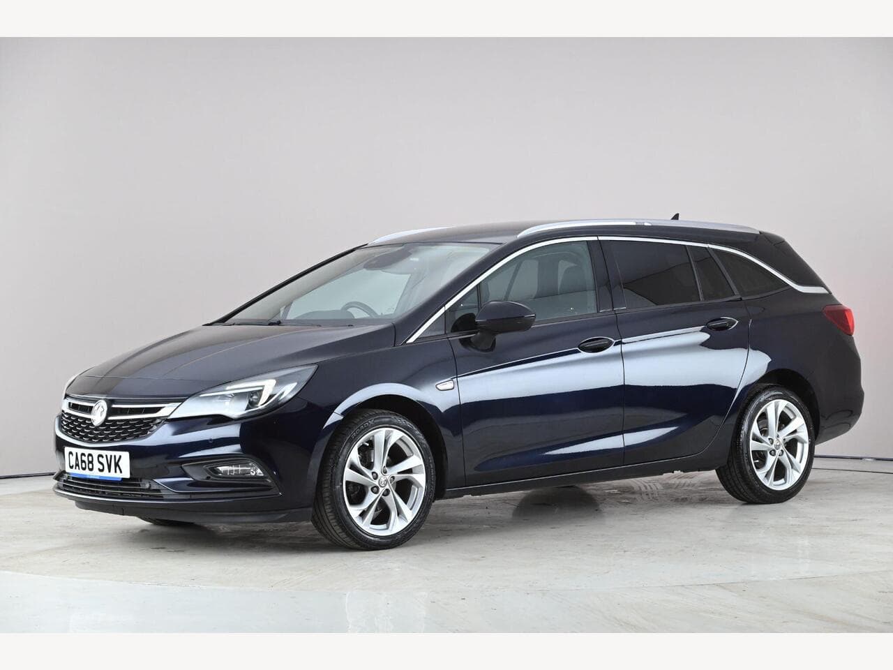 Vauxhall Astra thumbnail Front Left